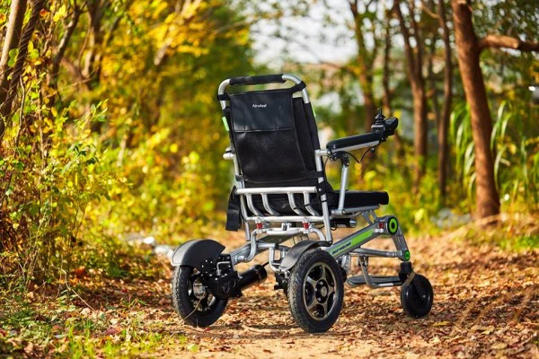 Airwheel H3T Auto-Folding Electric Wheelchair With remote control - Image 4