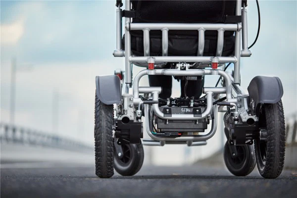 Airwheel H3T Auto-Folding Electric Wheelchair With remote control - Image 8