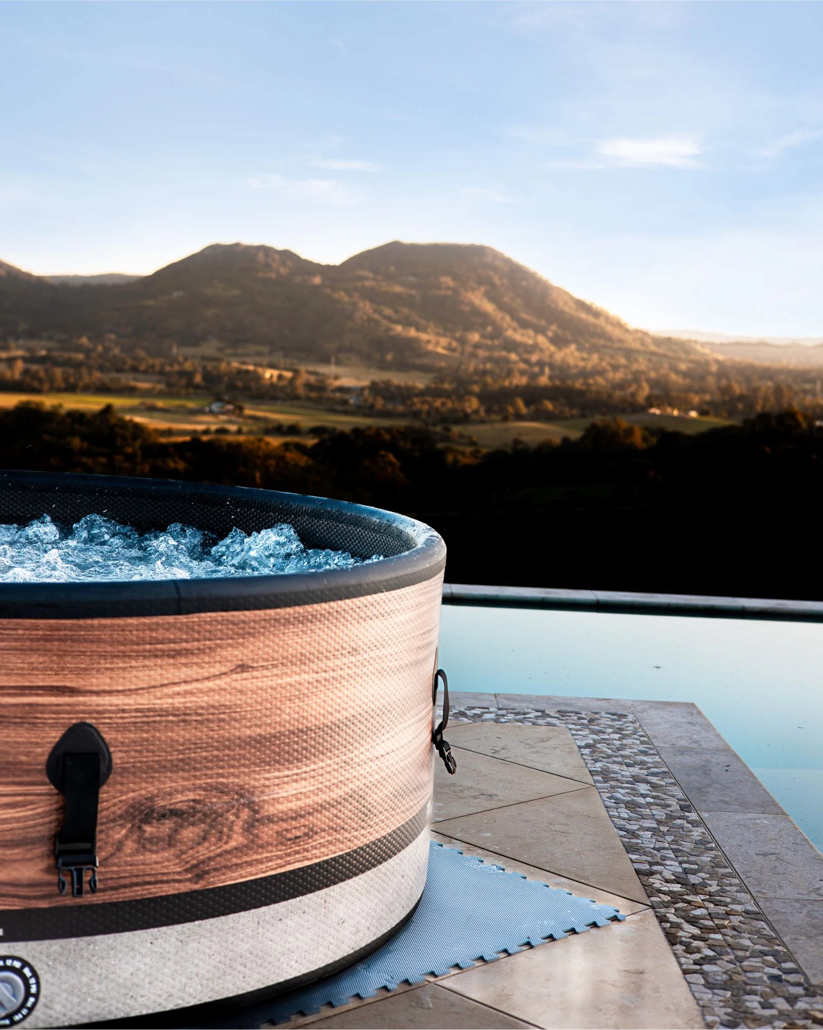 M Spa DUET-ECO Air Jet massage, filtration system, APP, Portable Spa - Image 9